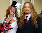Mr and Mrs Red 22